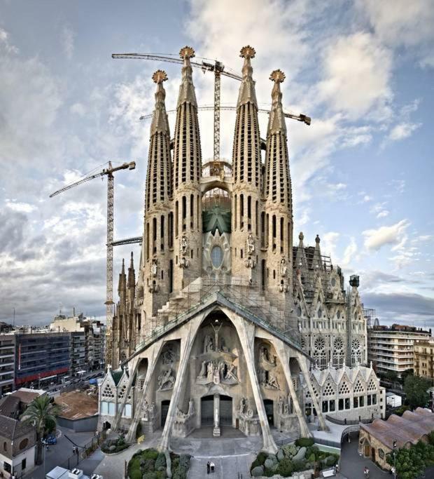 Lovely Double Apartment - Sagrada Familia Barcelona Bagian luar foto